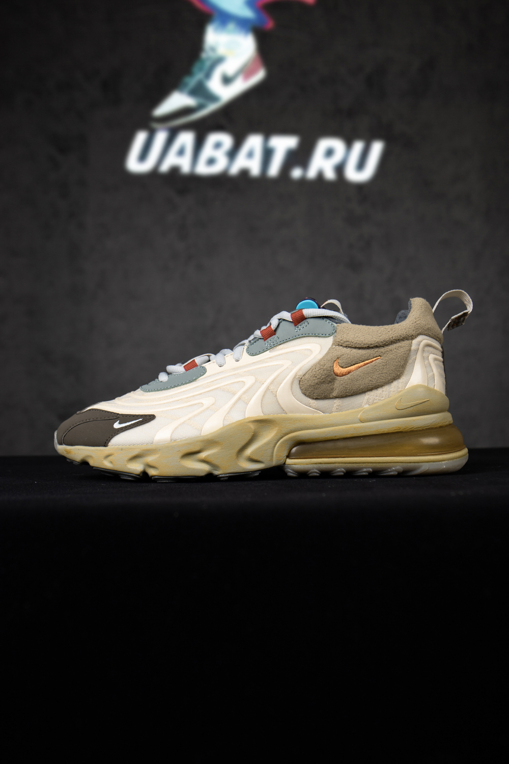 TRAVIS SCOTT X AIR MAX 270 REACT ENG 