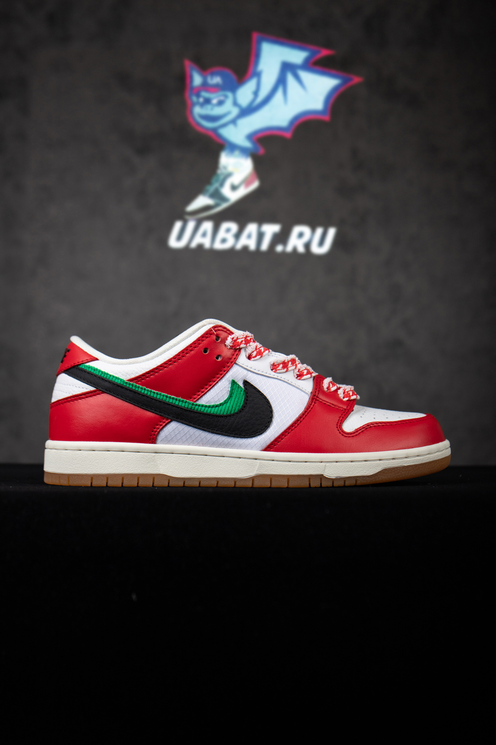 NIKE SB DUNK LOW FRAME SKATE HABIBI
