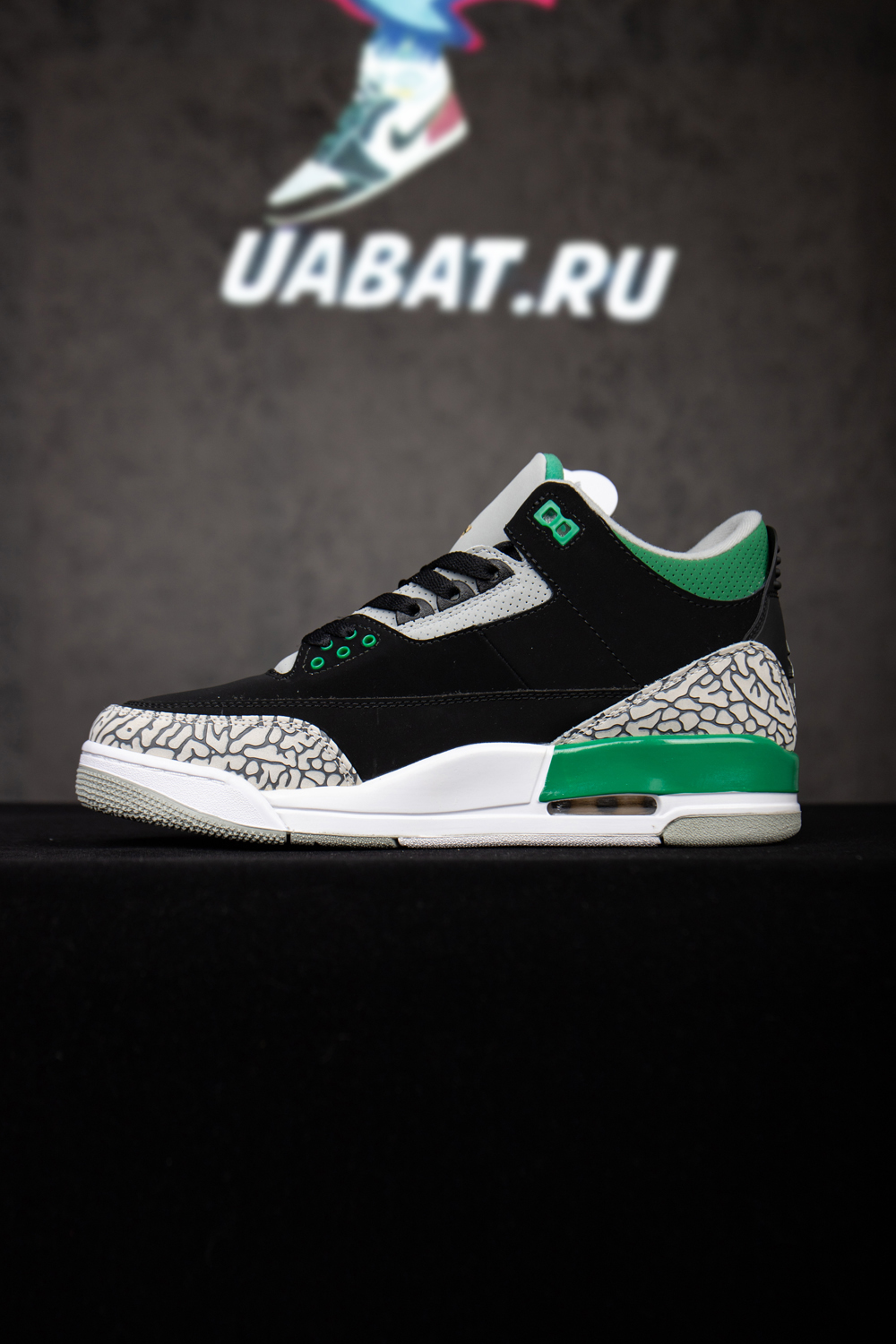 AIR JORDAN 3 RETRO 