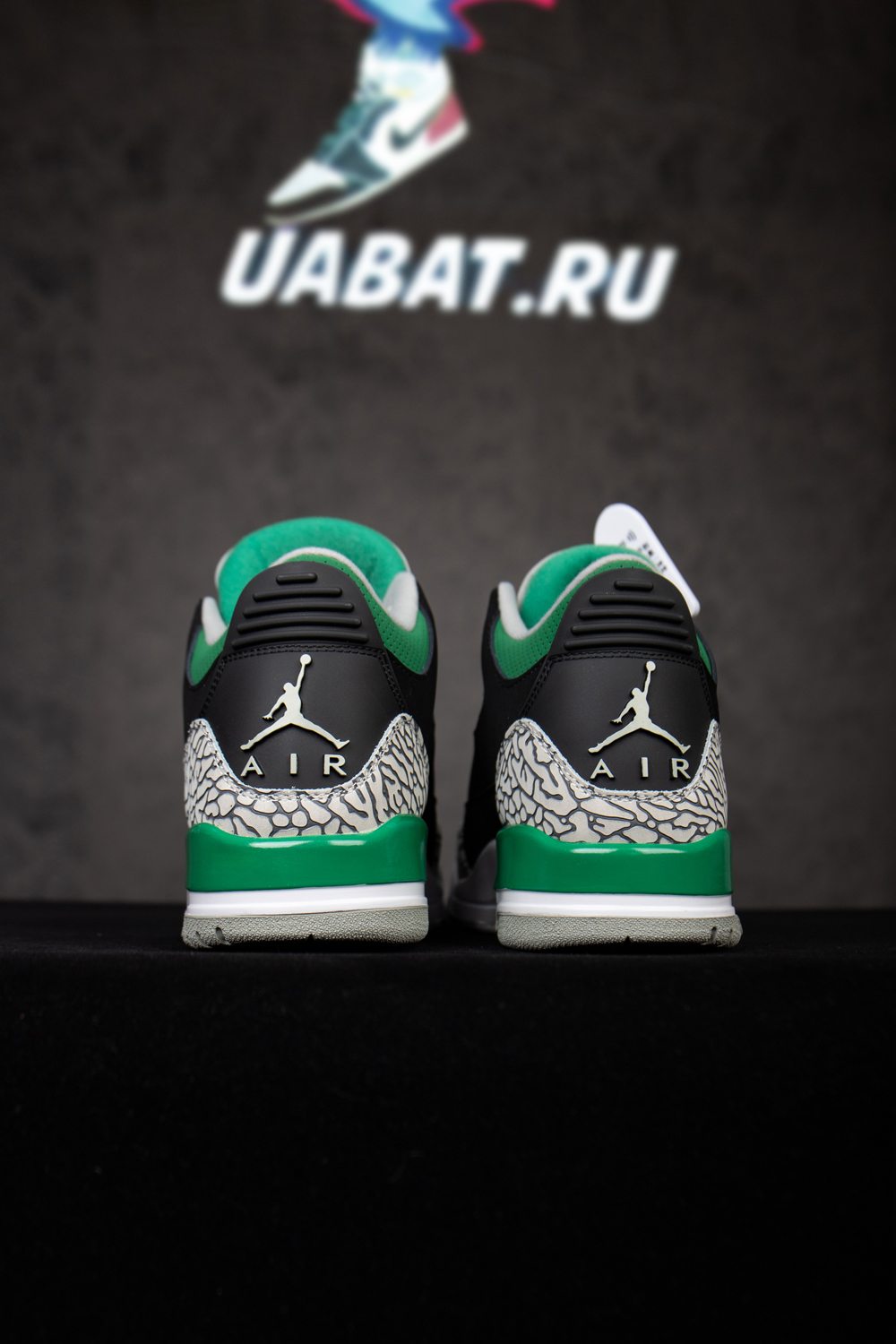 AIR JORDAN 3 RETRO 