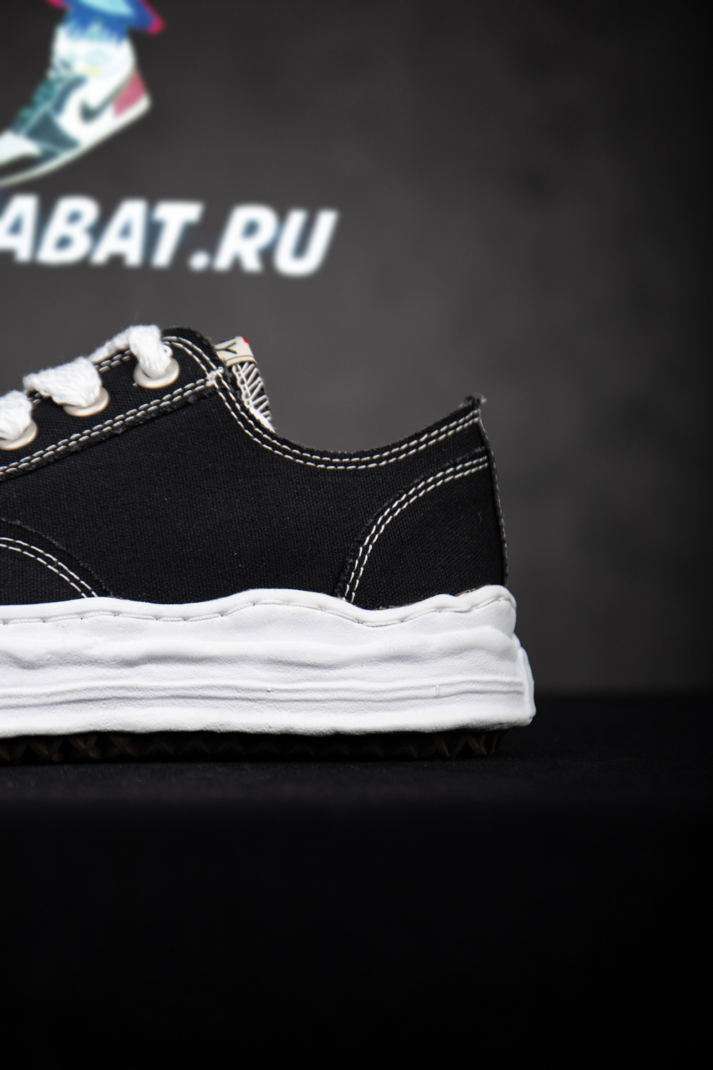 Ma*s*n mihara yasuhiro hank og sole canvas low black