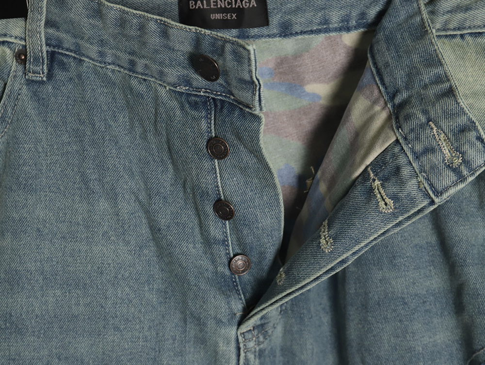 Ba*len*cia*ga ripped camouflage double jeans