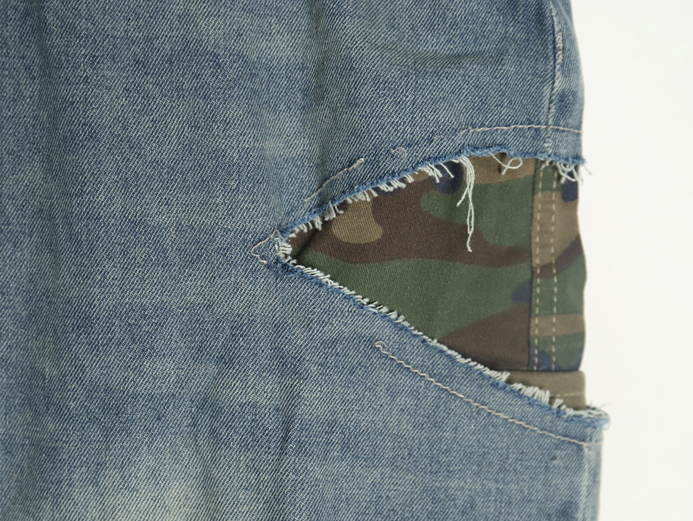 Ba*len*cia*ga ripped camouflage double jeans