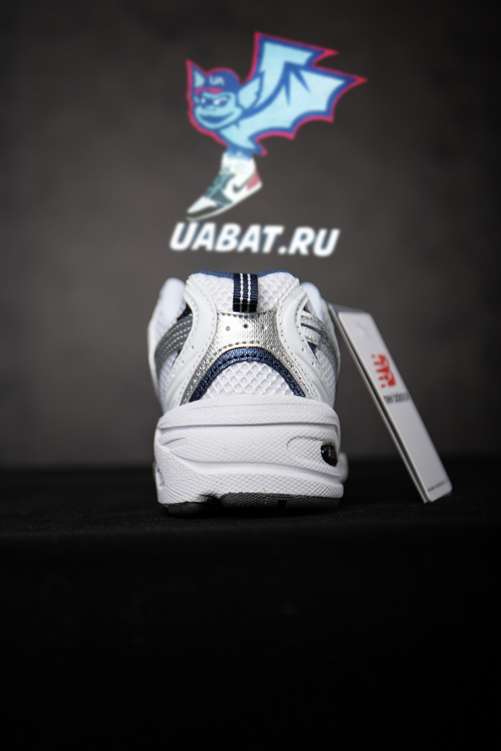 New Balance 530 White Silver Navy