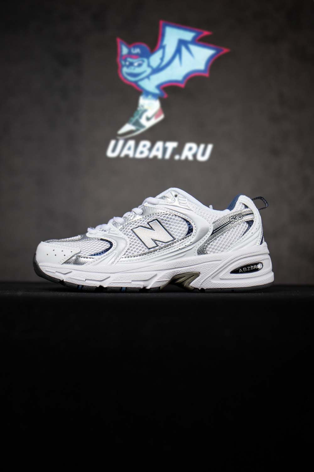 New Balance 530 White Silver Navy