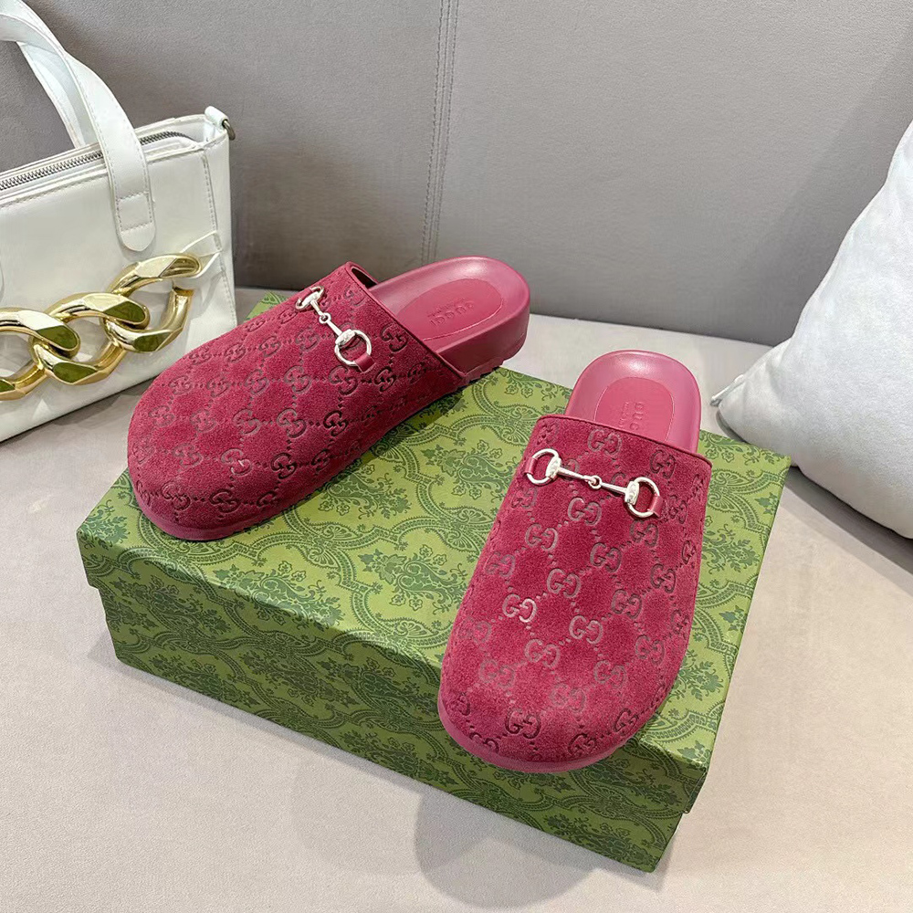 G*u*i horsebit slipper