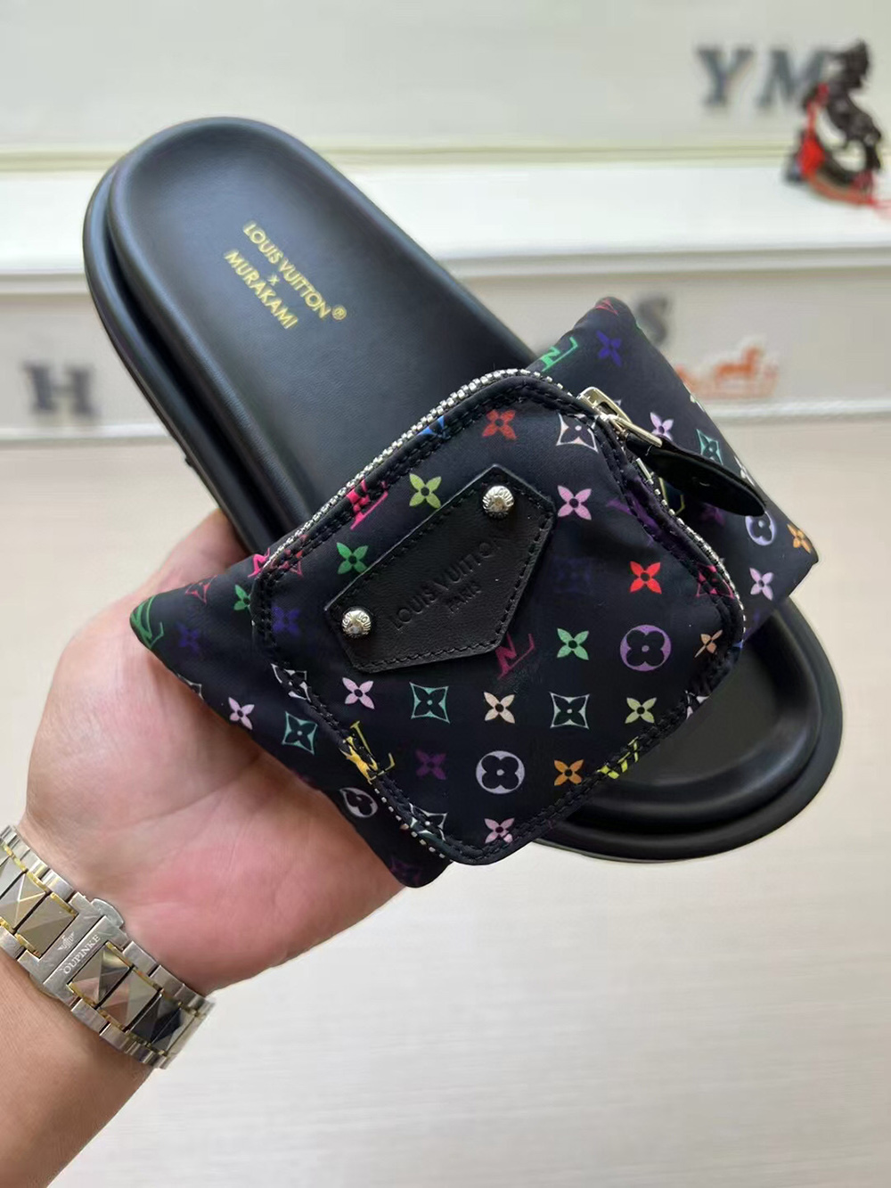 l0*is V*t0n & tm pool pillow flat comfort mule