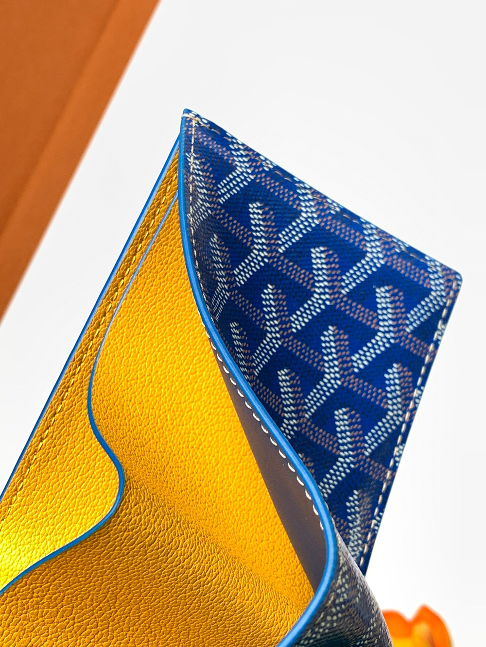 Go*ard wallets to8p50 11*2*9cm