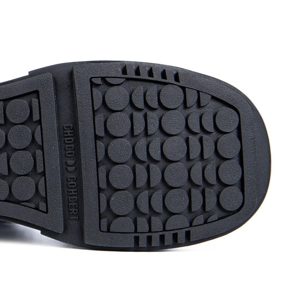 Choco Concert Cow Leather Stylish Skateboarding Shoes Black