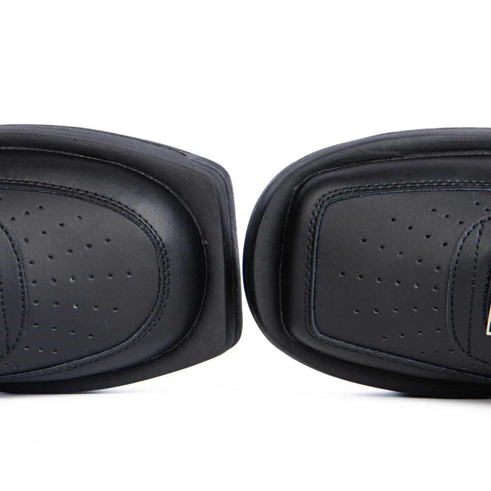 Choco Concert Cow Leather Stylish Skateboarding Shoes Black