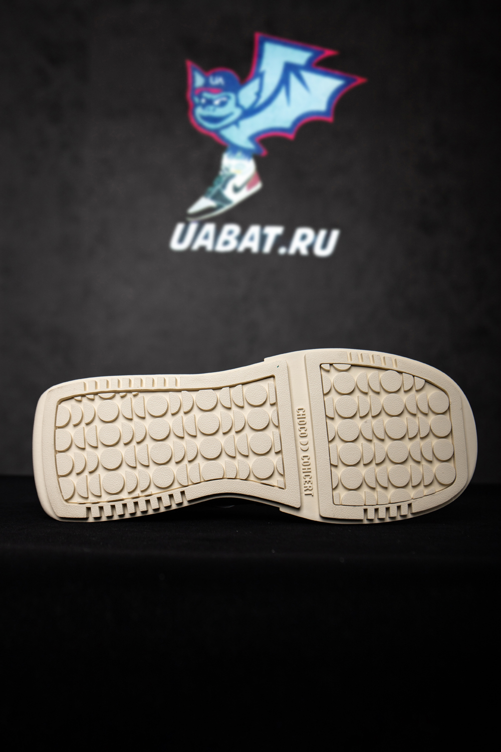 Choco Concert Cow Leather Stylish Skateboarding Shoes White