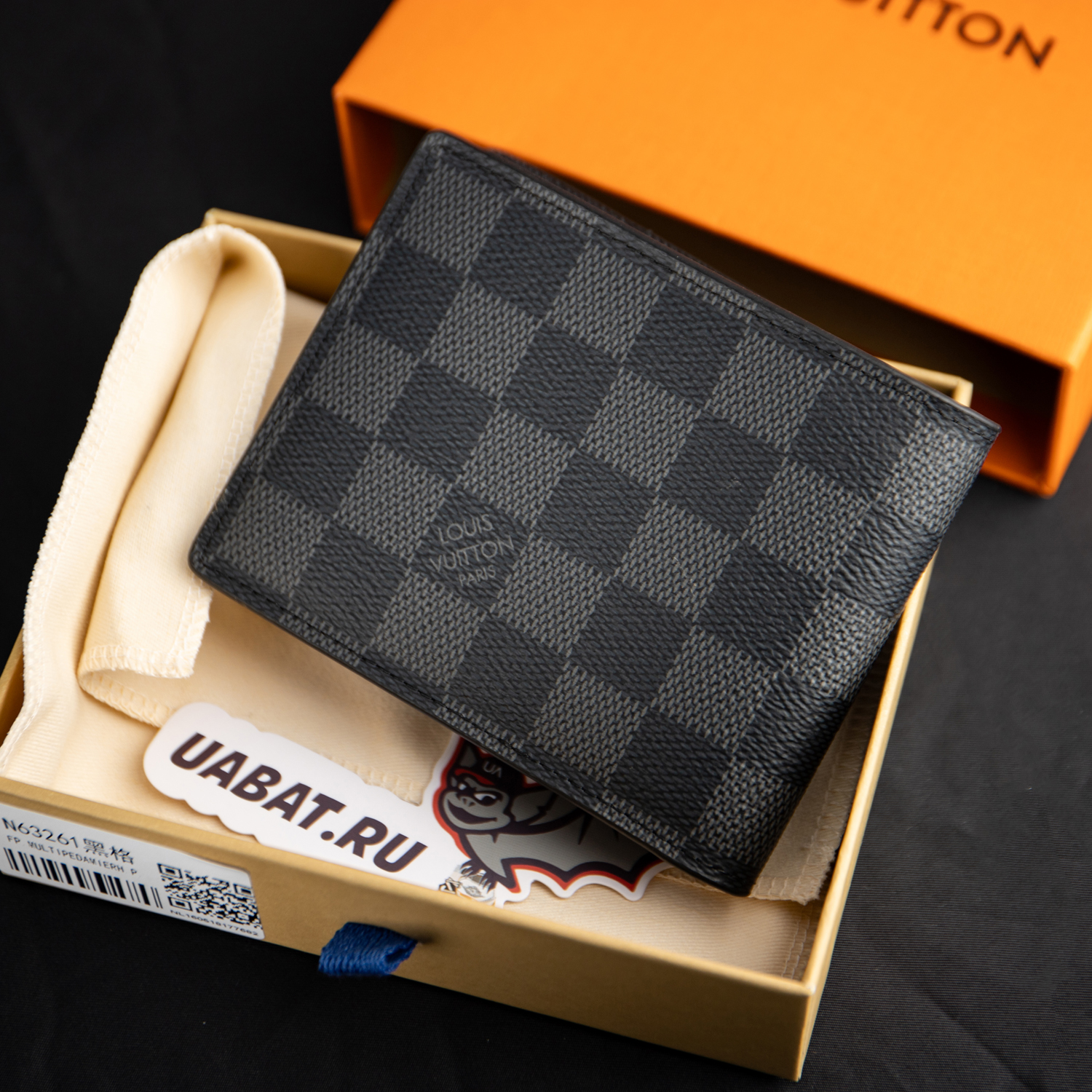 l0*is V*t0n wallets n63261 11*8.5*2cm