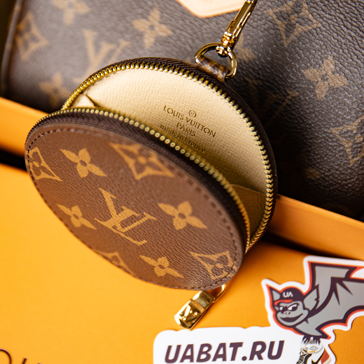 l0*is V*t0n bags m44813 24*16*6cm