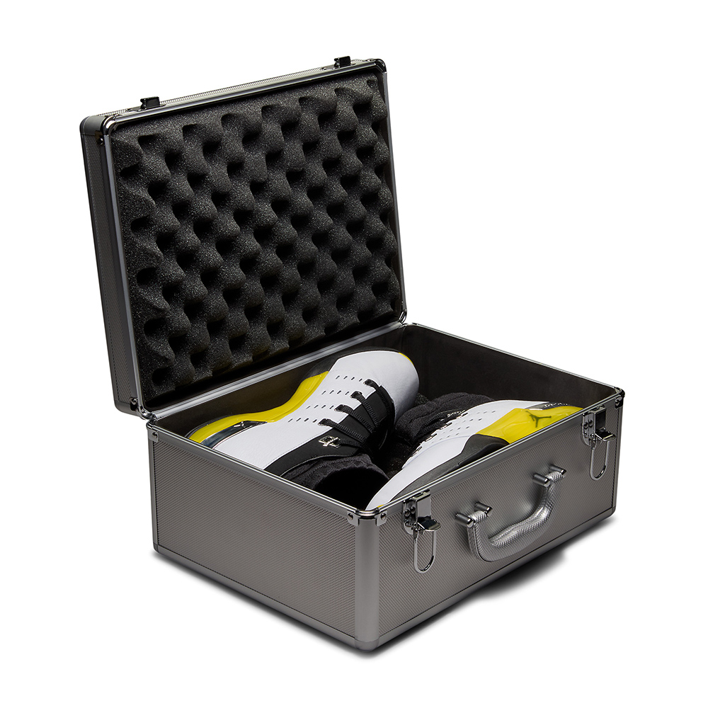 Air Jordan 17 shoes box