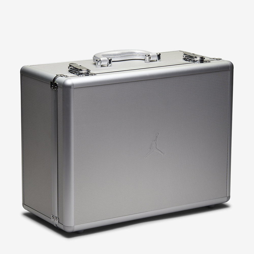 Air Jordan 17 shoes box