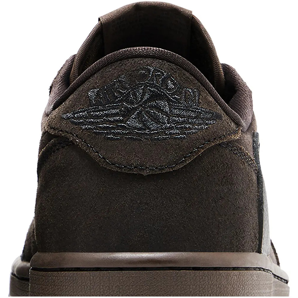 TRAVIS SCOTT X AIR JORDAN 1 LOW OG “VELVET BROWN”