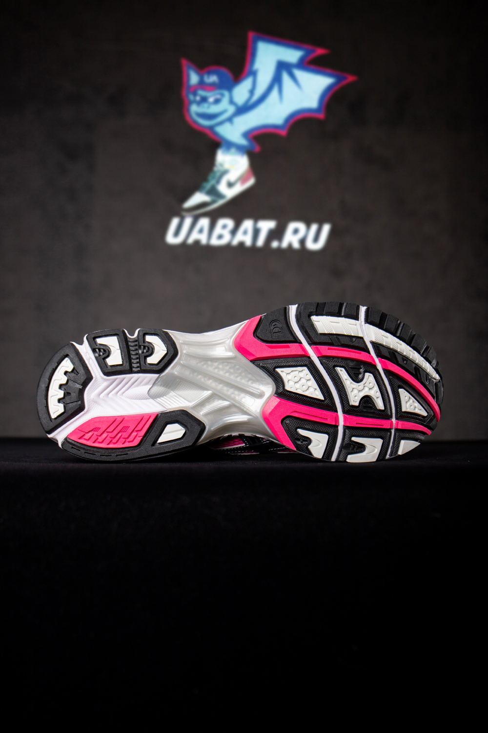 As*ic*s gel kayano 14 