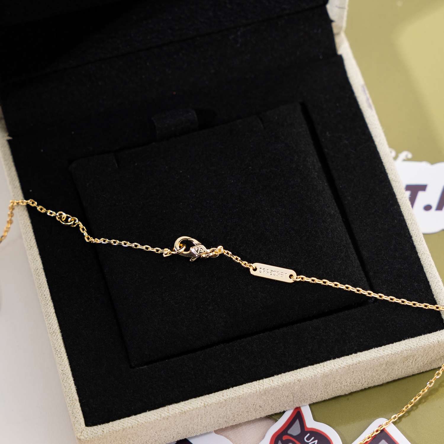 V*N CL*F & arpels jewelry necklaces df605985