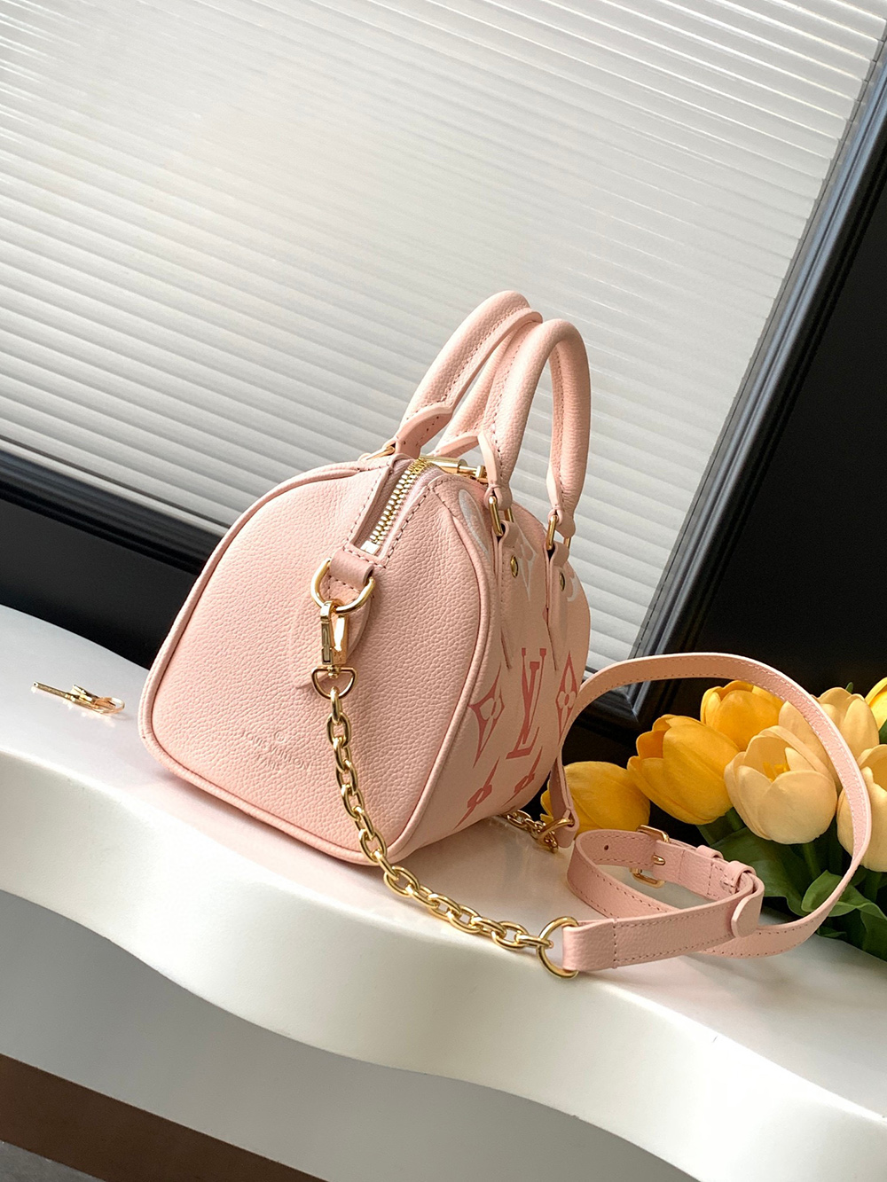 l0*is V*t0n speedy bandoulière 20 bags m46397 20*13*12cm