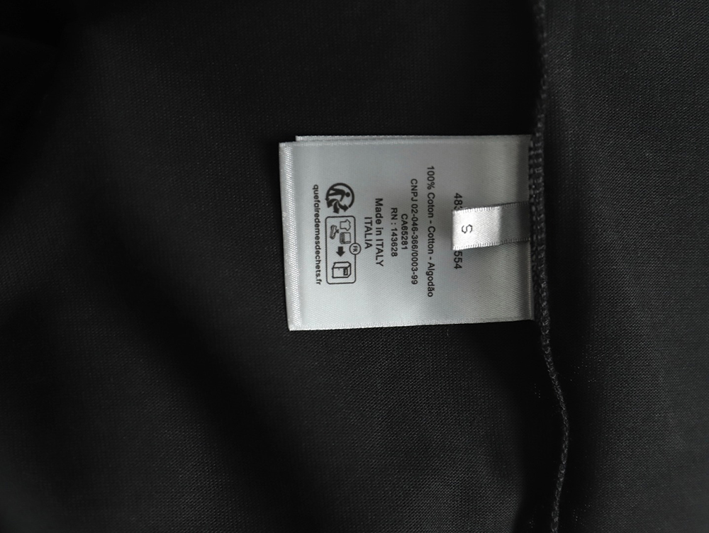 D*or four-color embroidered chapter letter t-shirt tsk3