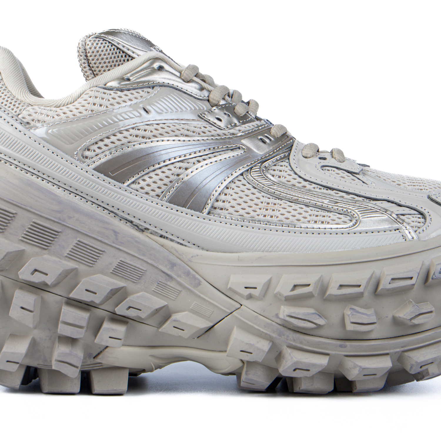 Ba*len*cia*ga defender sneaker