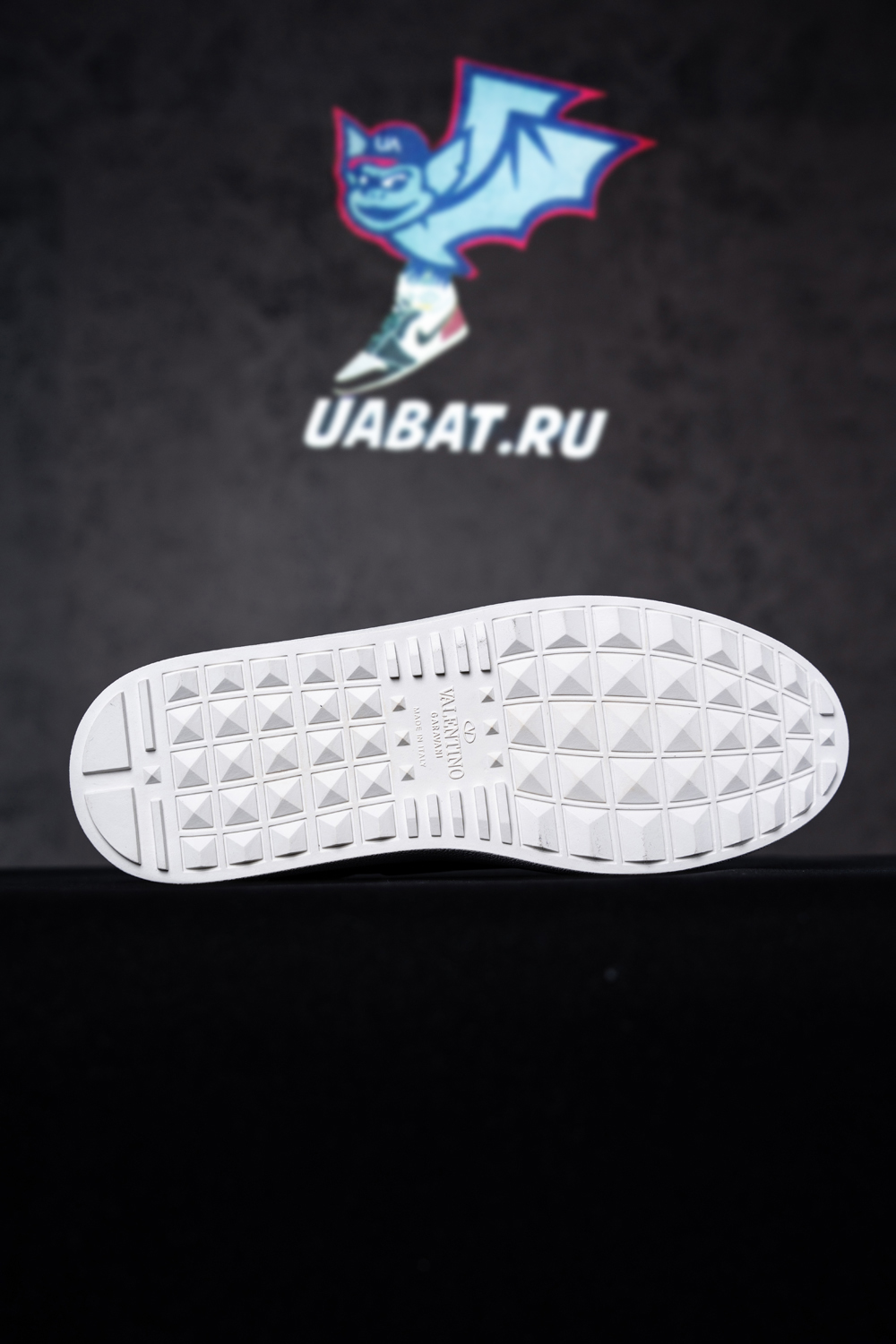 Valentina Calfskin Open Sneaker