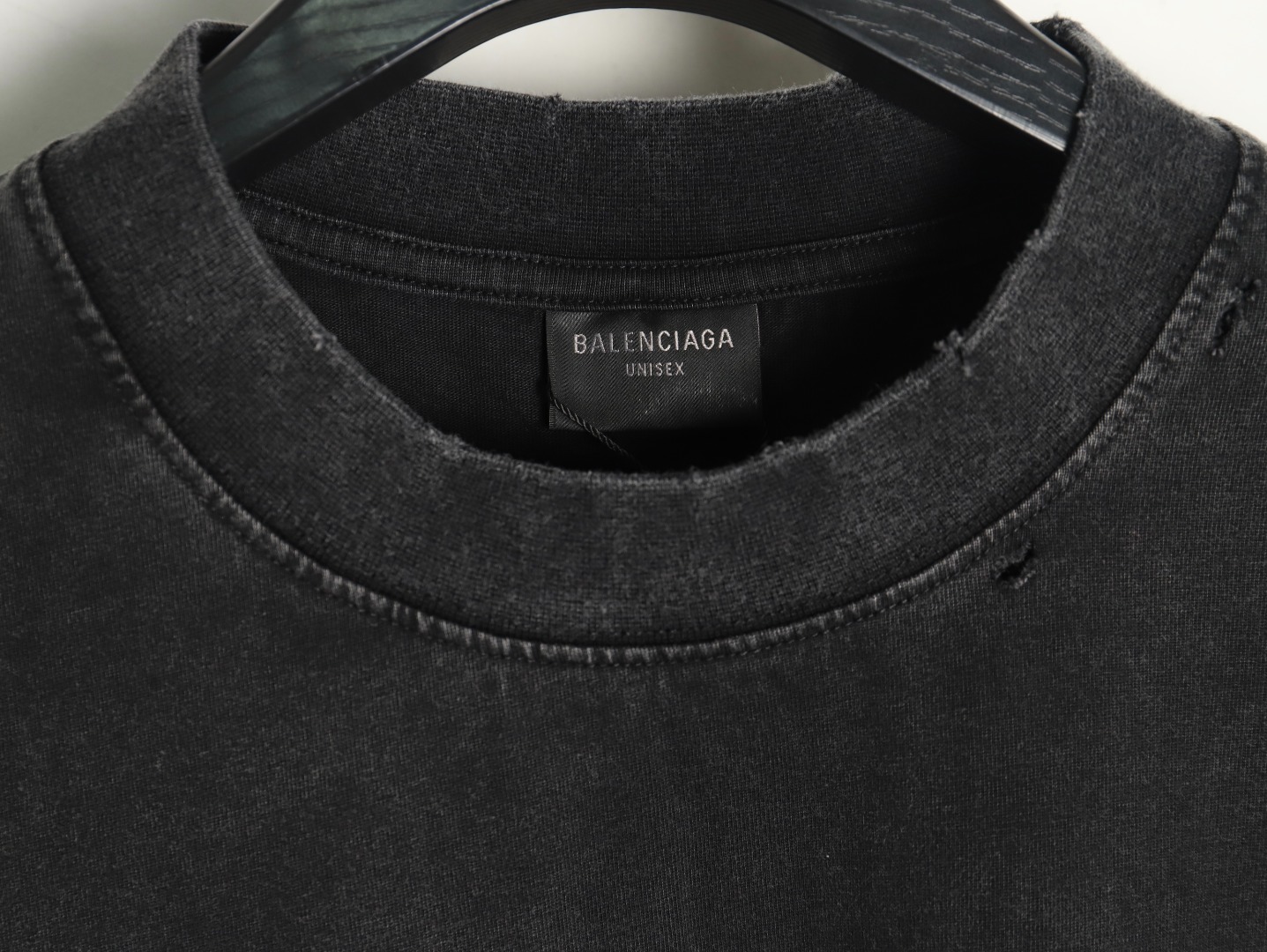 Ba*len*cia*ga washed tape letters short sleeve t-shirt