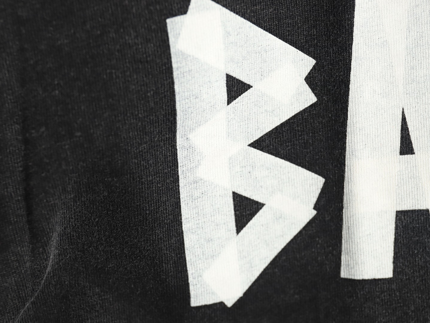 Ba*len*cia*ga washed tape letters short sleeve t-shirt