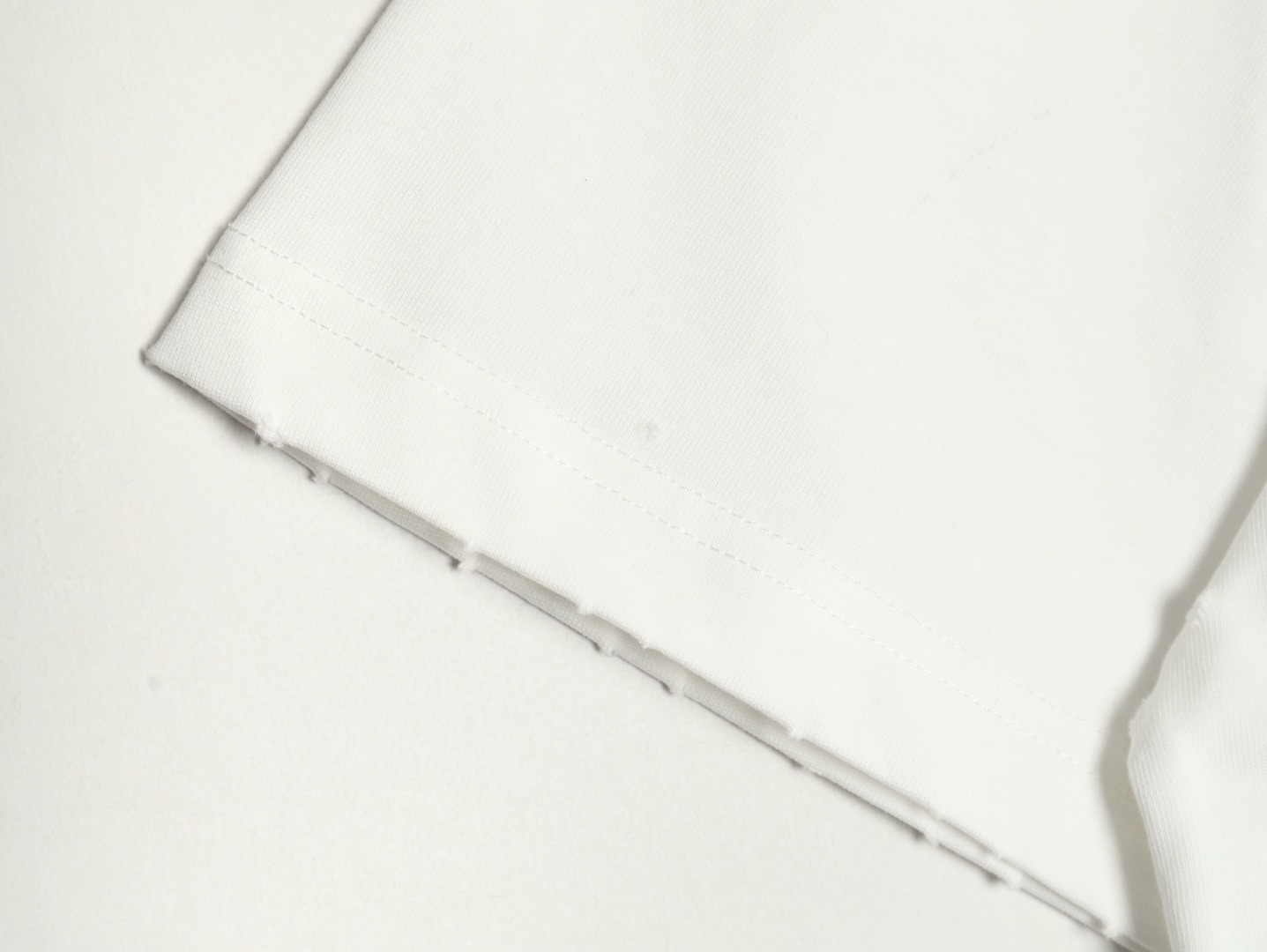 Ba*len*cia*ga back offset printed short-sleeved t-shirt