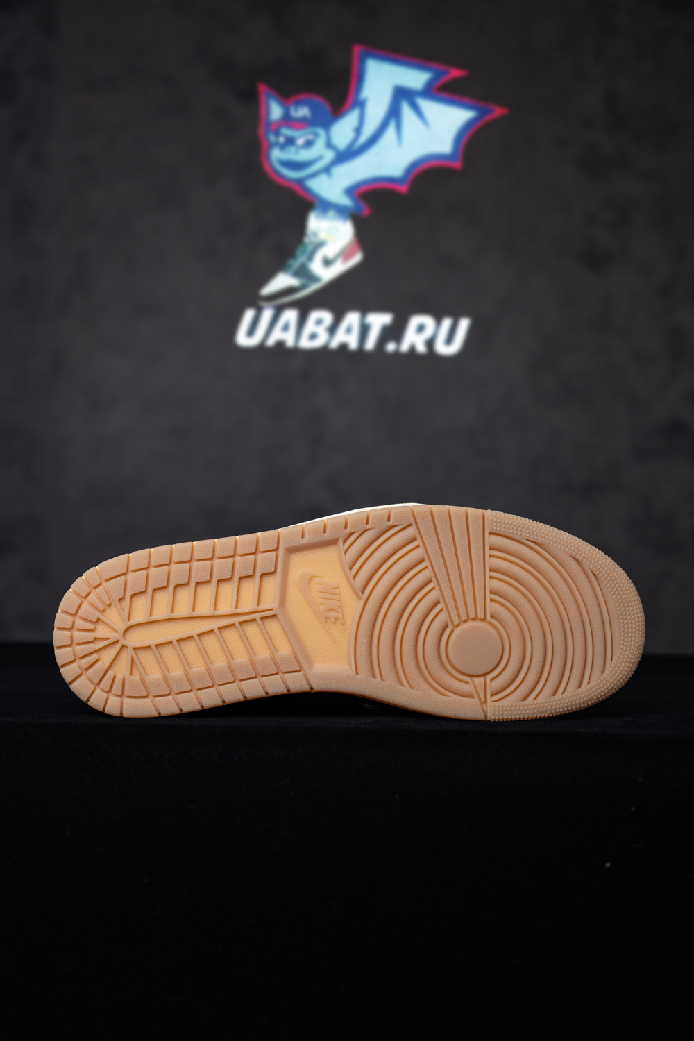 ZION WILLIAMSON X AIR JORDAN 1 RETRO LOW OG 