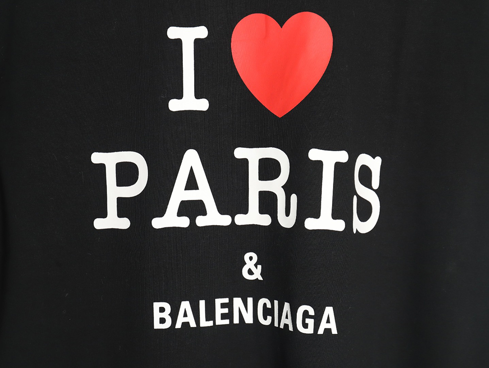 Ba*len*cia*ga valentine