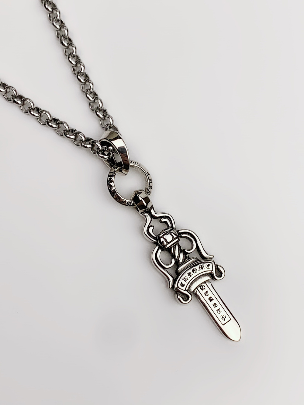 Ch**me He**ts necklaces 625369