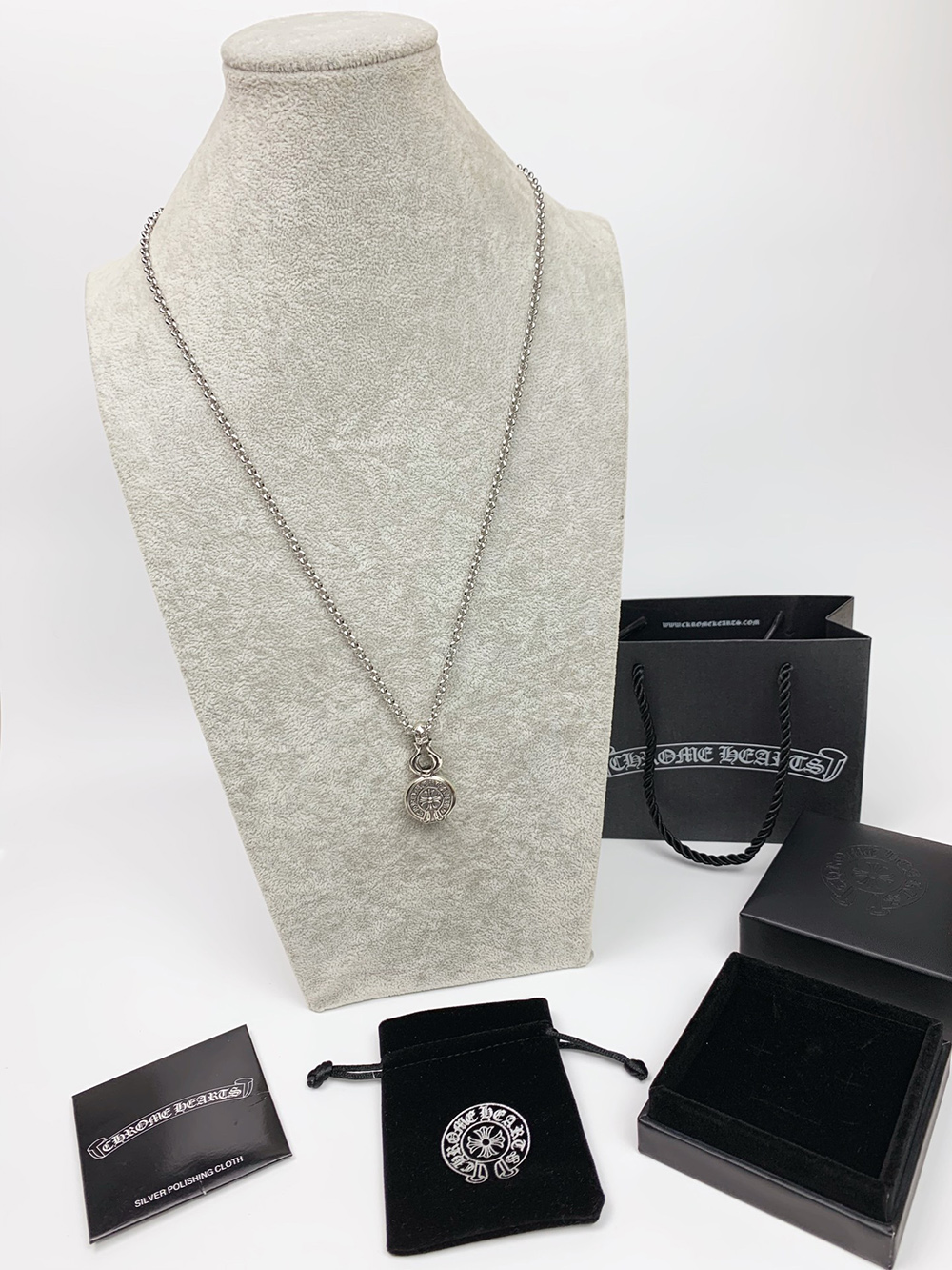 Ch**me He**ts necklaces 625478