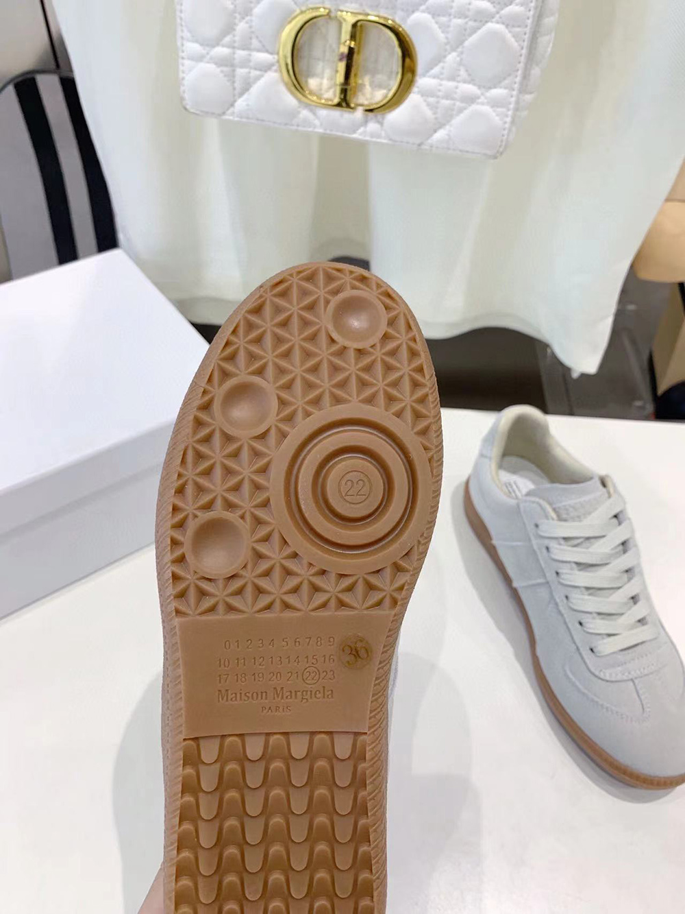 ma*s*n Ma*i*la replica sneaker 