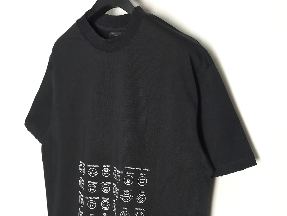 Ba*len*cia*ga emoji print short-sleeved t-shirt tsk1