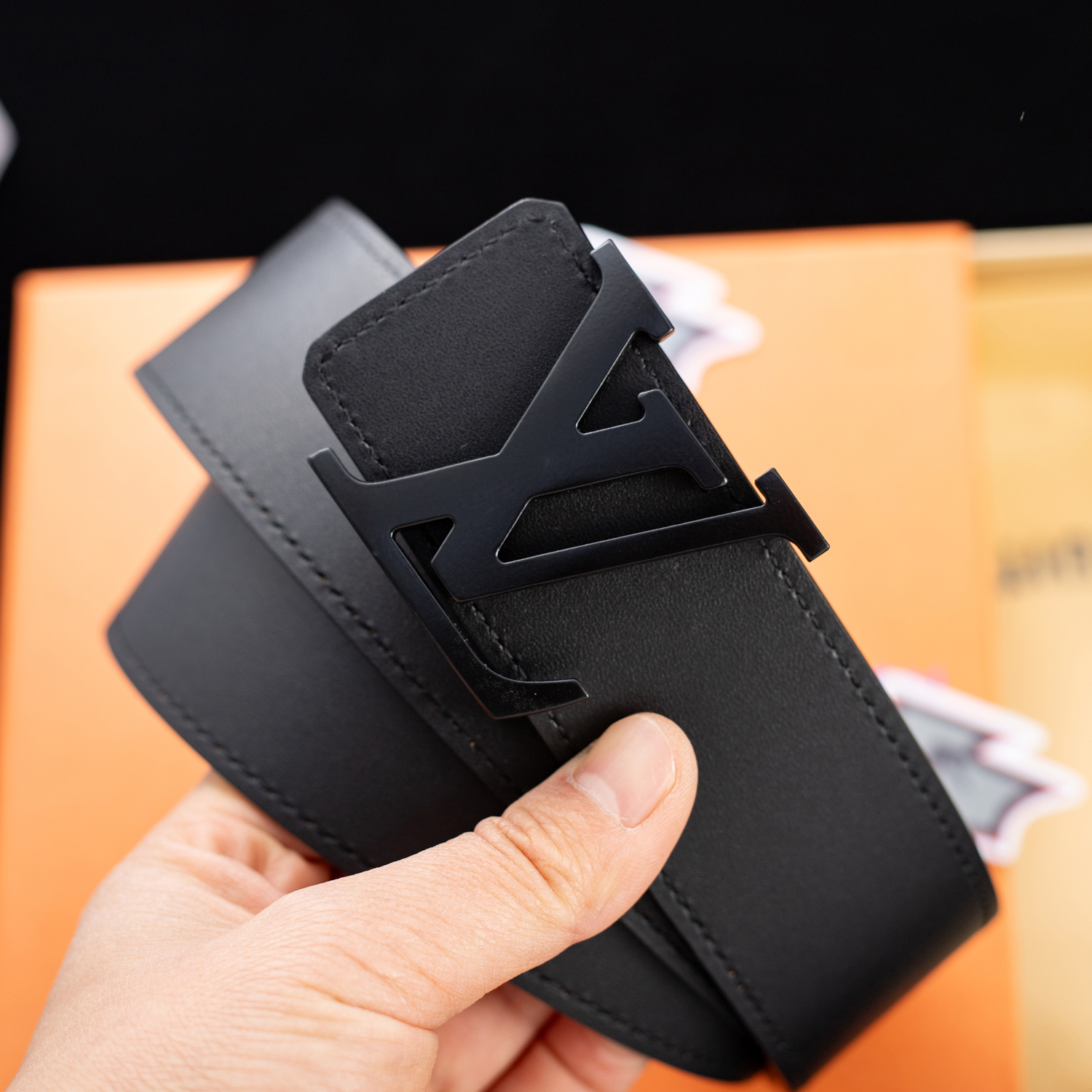 l0*is V*t0n belts m0424v 40mm