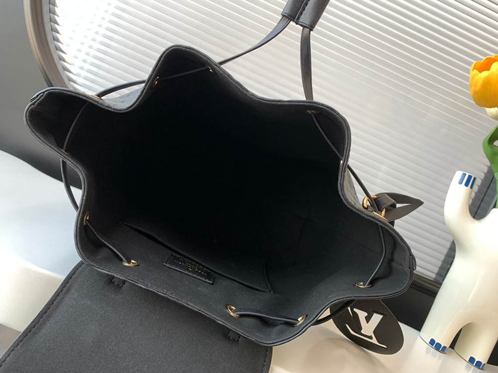 l0*is V*t0n bags m45205 27.5*33.14cm