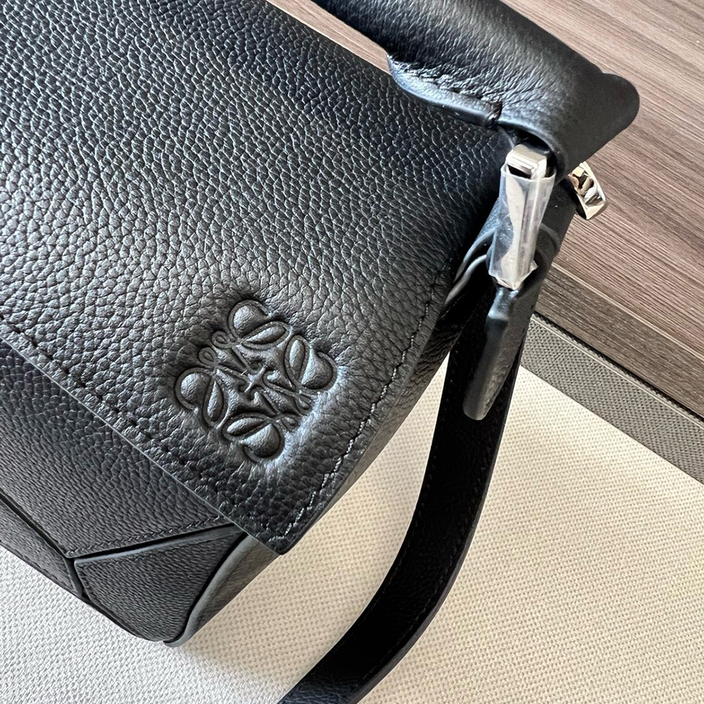 L0ew* small puzzle edge bags p60x41 29*19.5*14cm