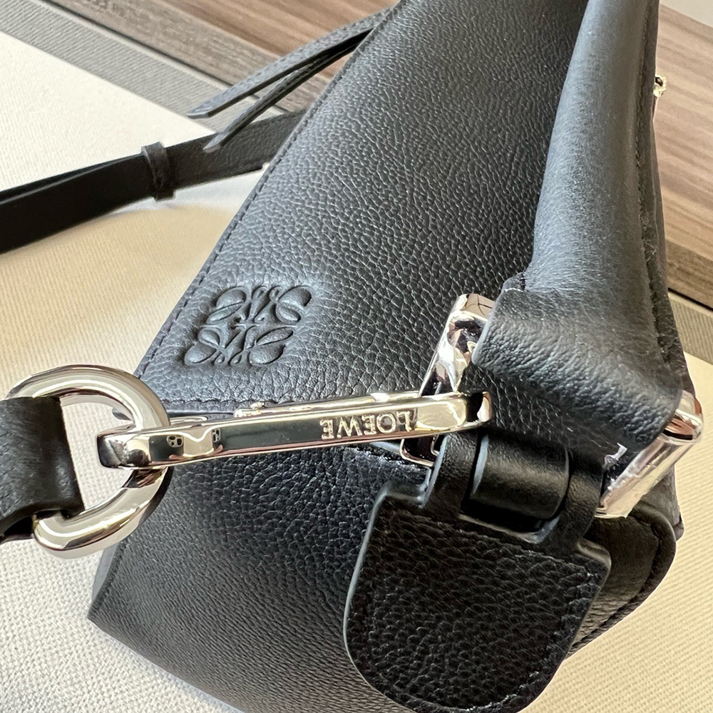 L0ew* small puzzle edge bags p60x41 29*19.5*14cm