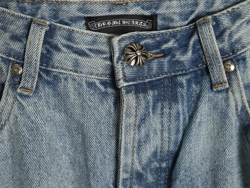 Ch**me He**ts flared destroyed leather jeans