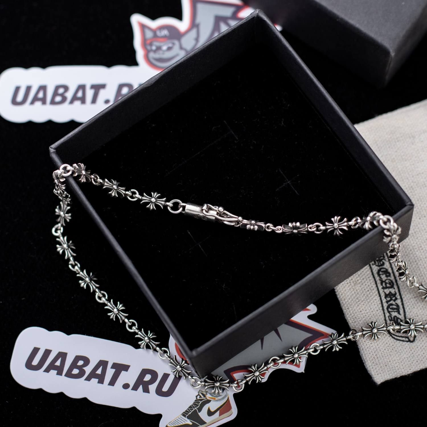 Ch**me He**ts silver cross pendant necklace g9315