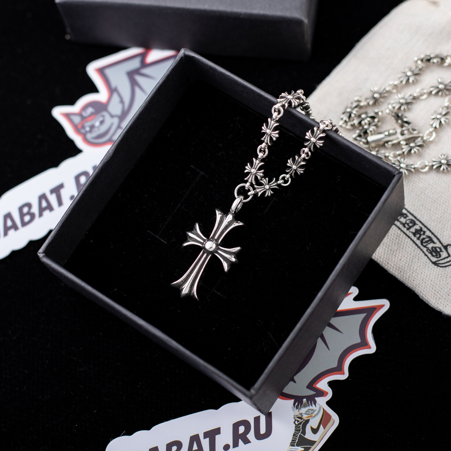 Ch**me He**ts silver cross pendant necklace g9315