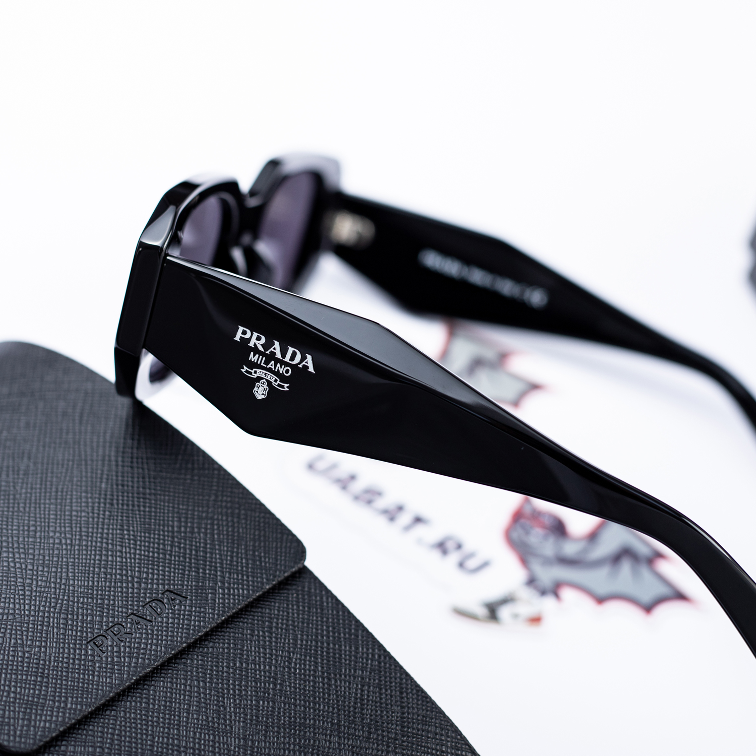 Pra*a eyeglasses 06ys