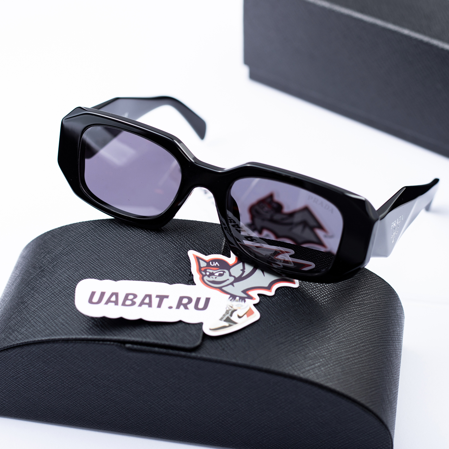 Pra*a eyeglasses 06ys