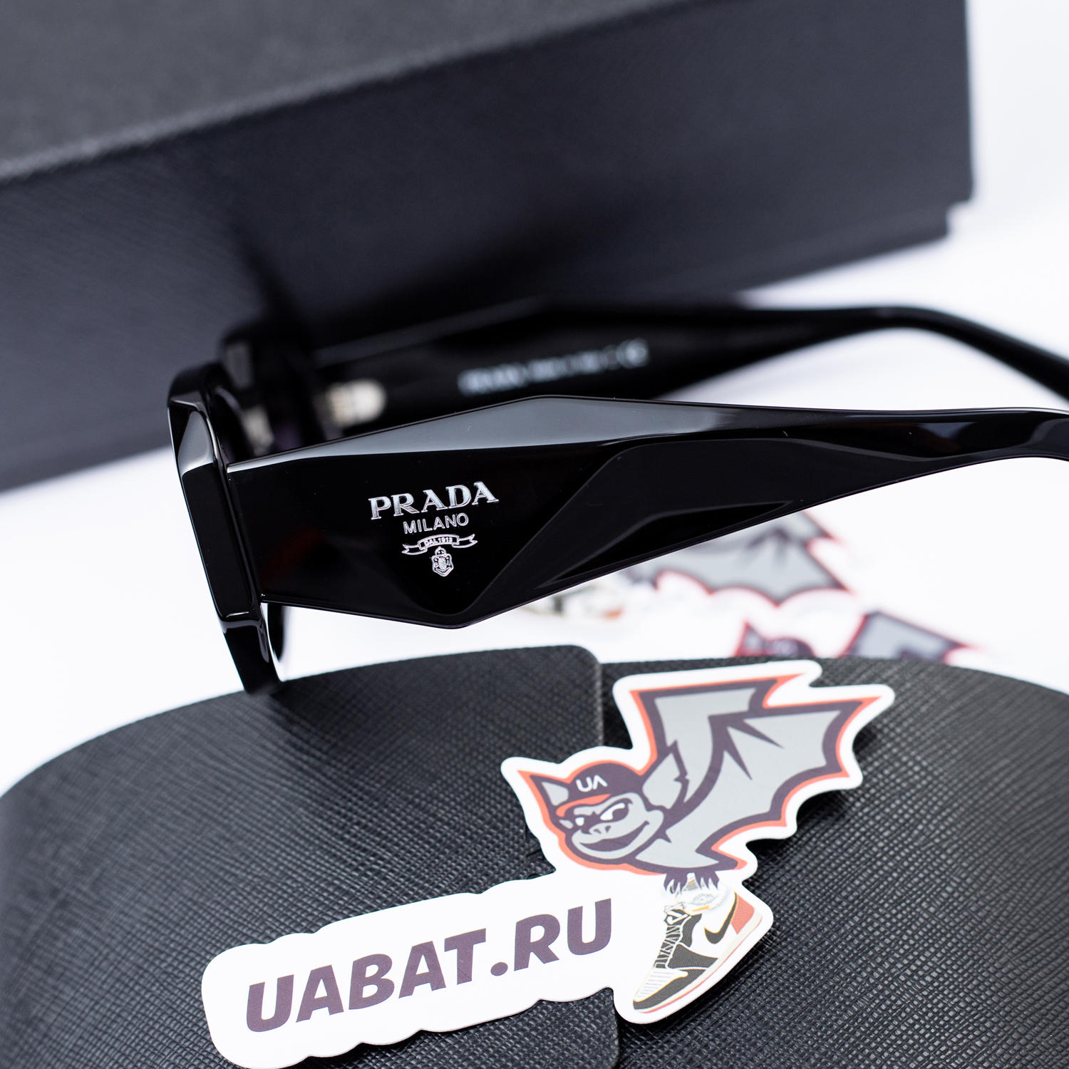 Pra*a eyeglasses 06ys