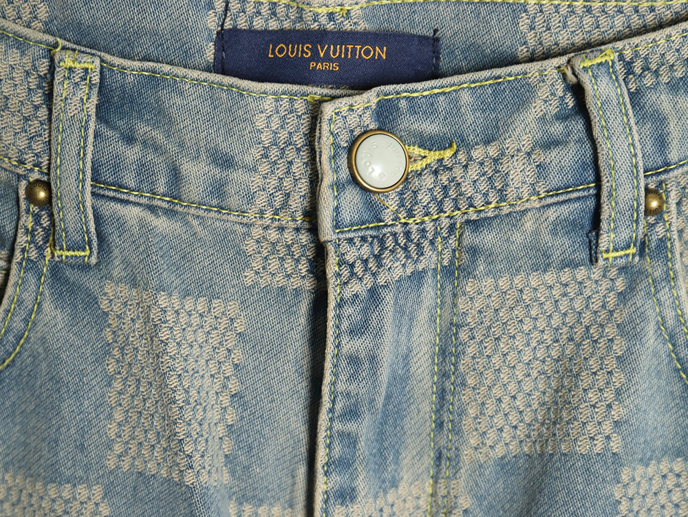 l0*is V*t0n checkerboard jeans