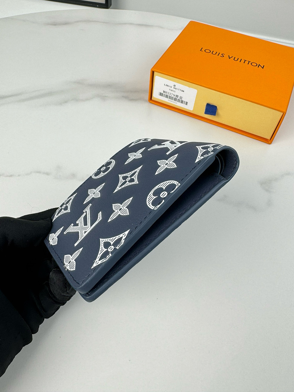 l0*is V*t0n multiple wallets m83379 11.5*9*.1.5cm