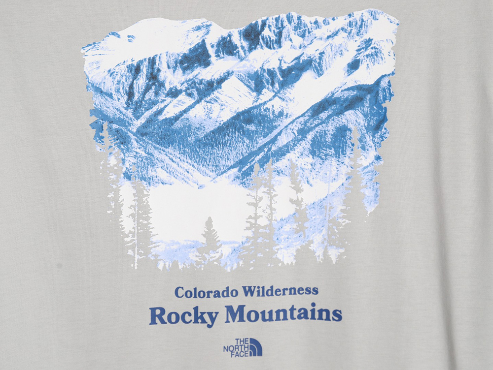 the nor*h F**e snow mountain forest print short-sleeved t-shirt