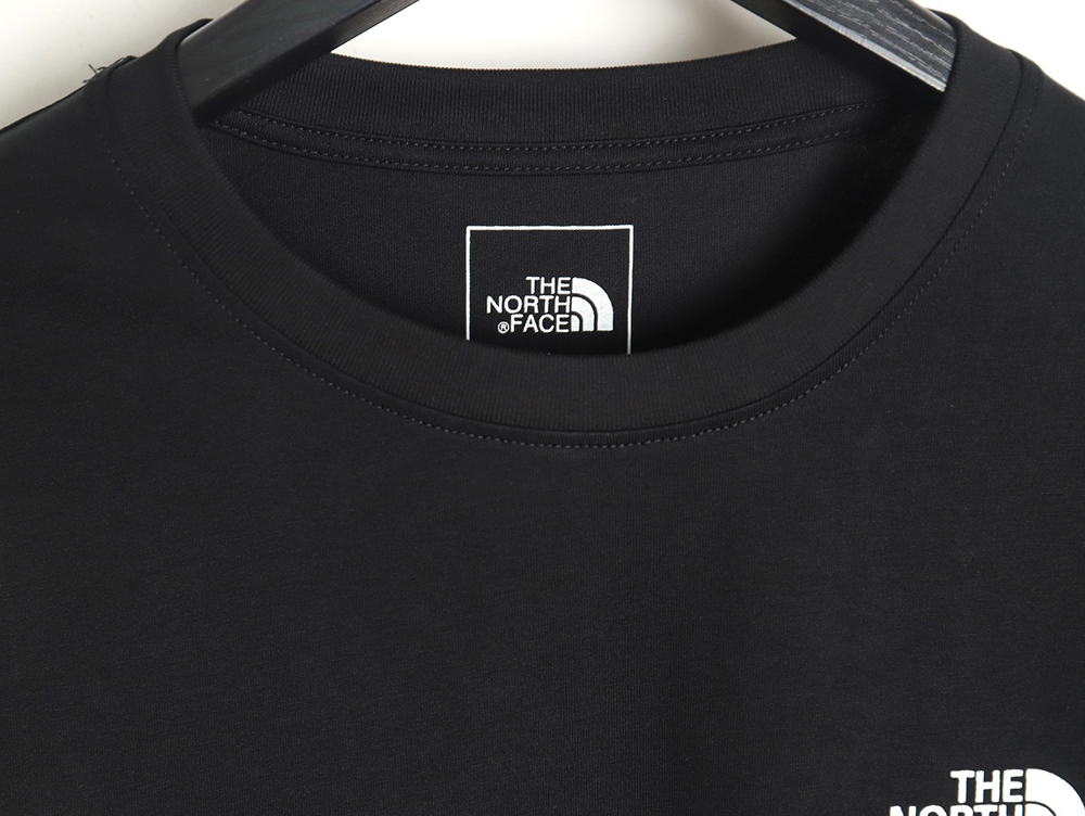 the nor*h F**e classic small logo print short-sleeved t-shirt tsk1