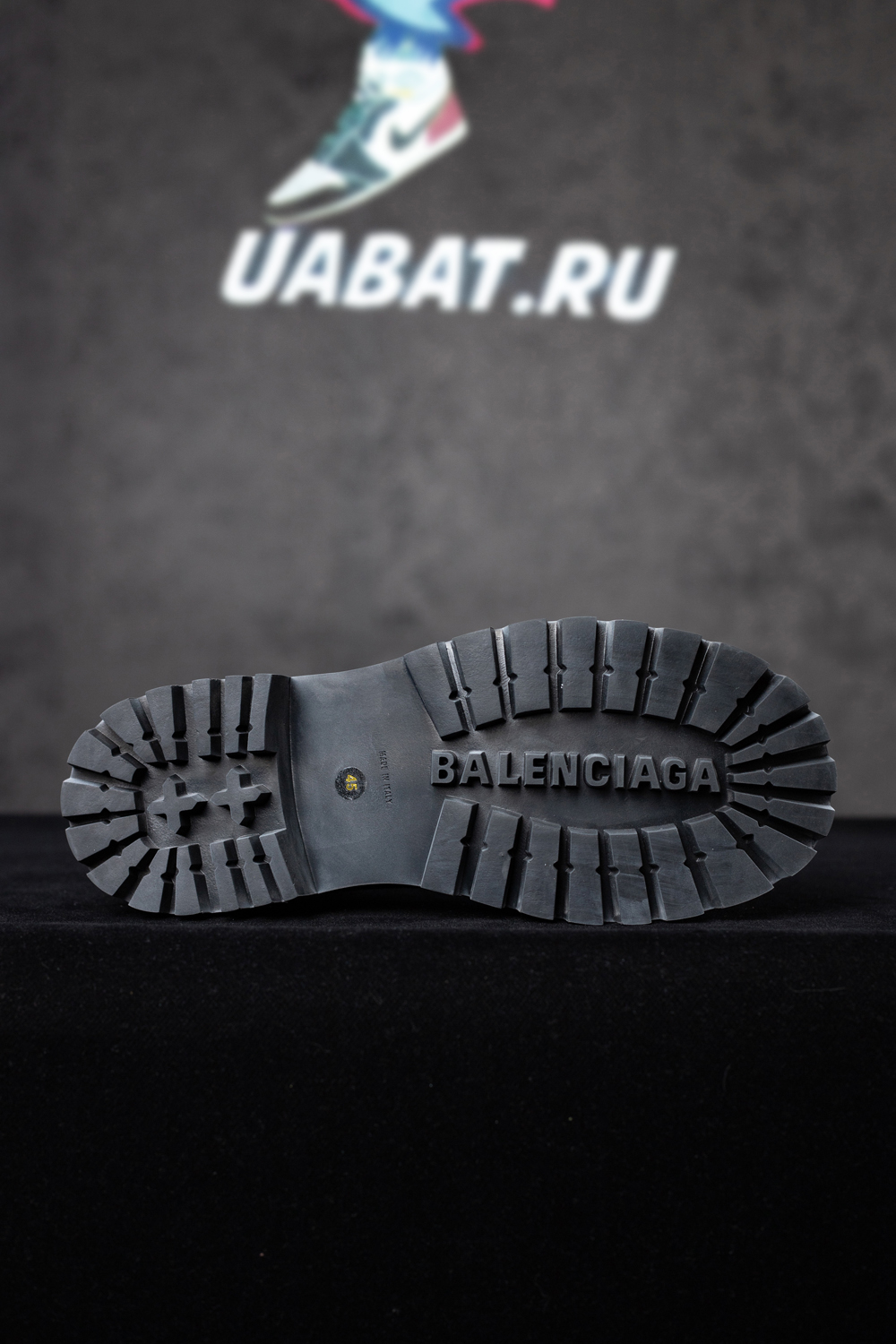 Ba*len*cia*ga lace-up combat boots